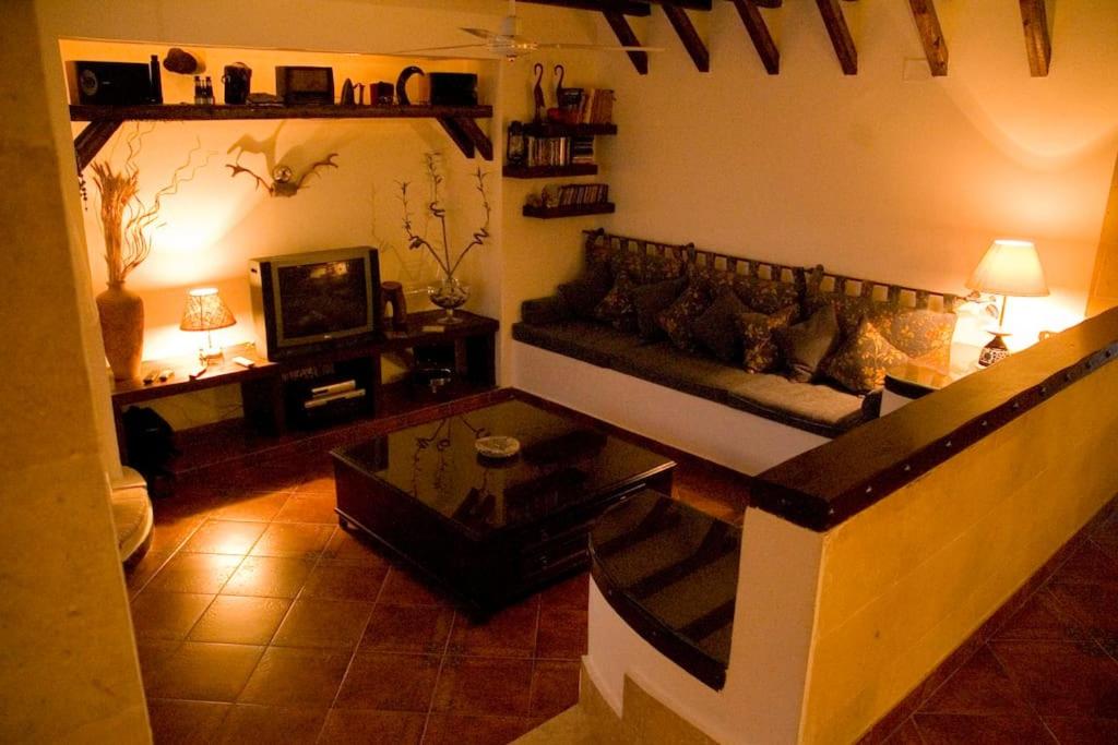 Sandorini Villa for Rent
