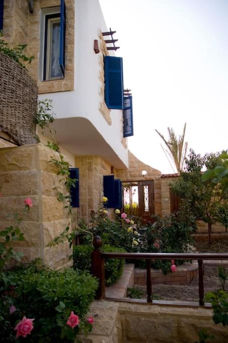 Sandorini Villa for Rent