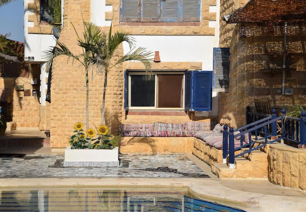 Sandorini Villa for Rent