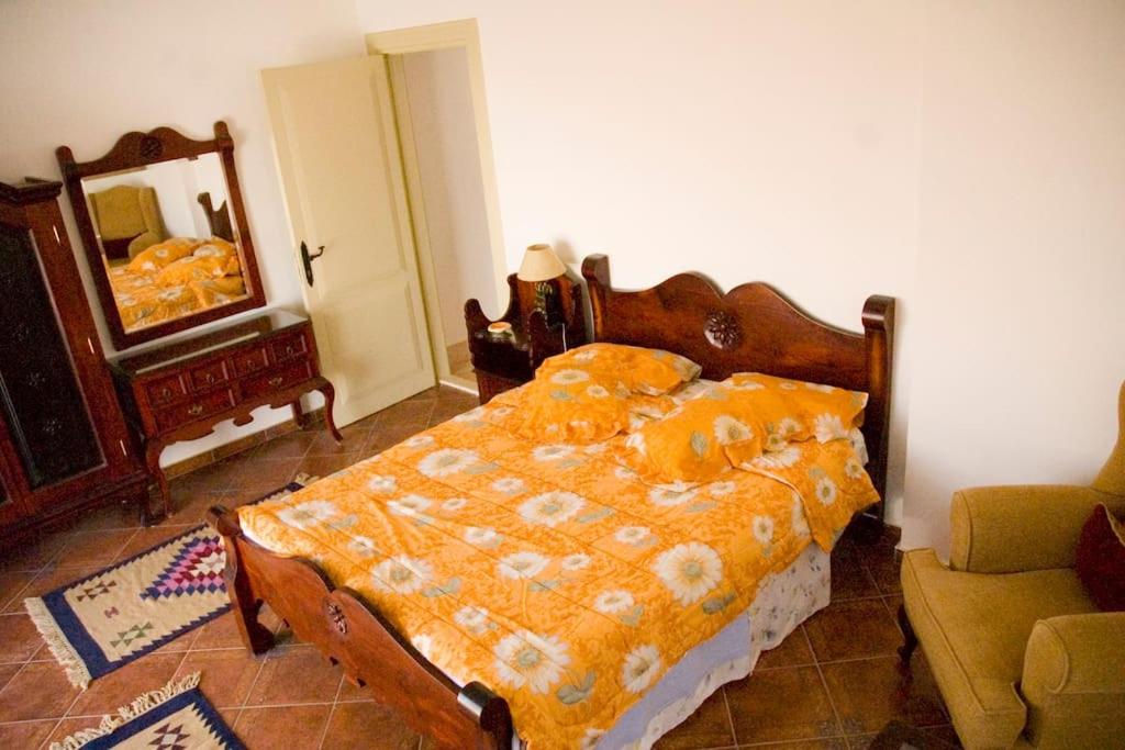 Sandorini Villa for Rent