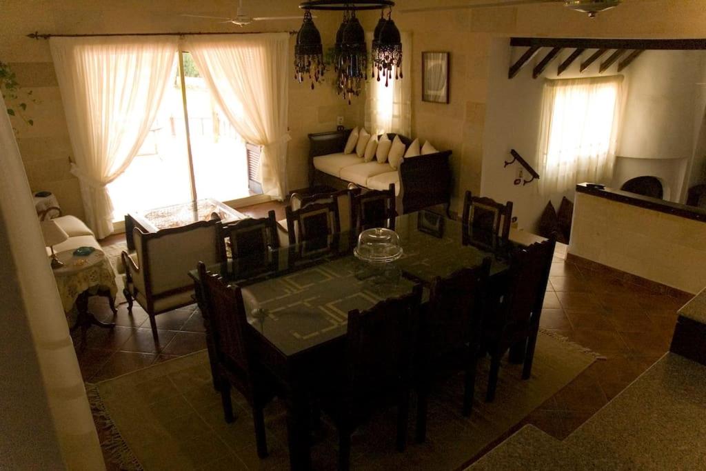 Sandorini Villa for Rent
