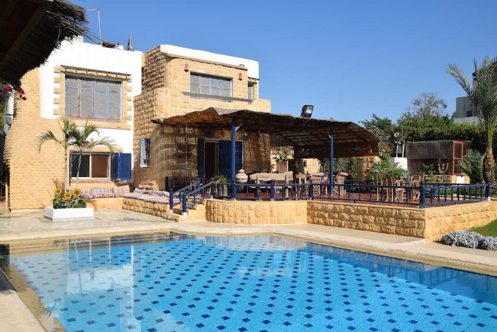 Sandorini Villa for Rent