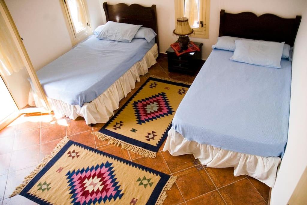 Sandorini Villa for Rent