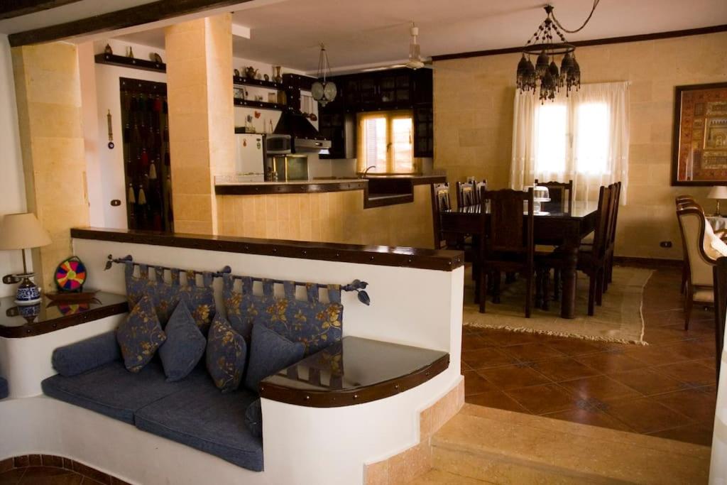 Sandorini Villa for Rent
