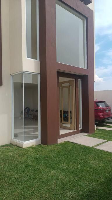 Hermosa Casa Alberca Climatizada por Paneles Solares view 5