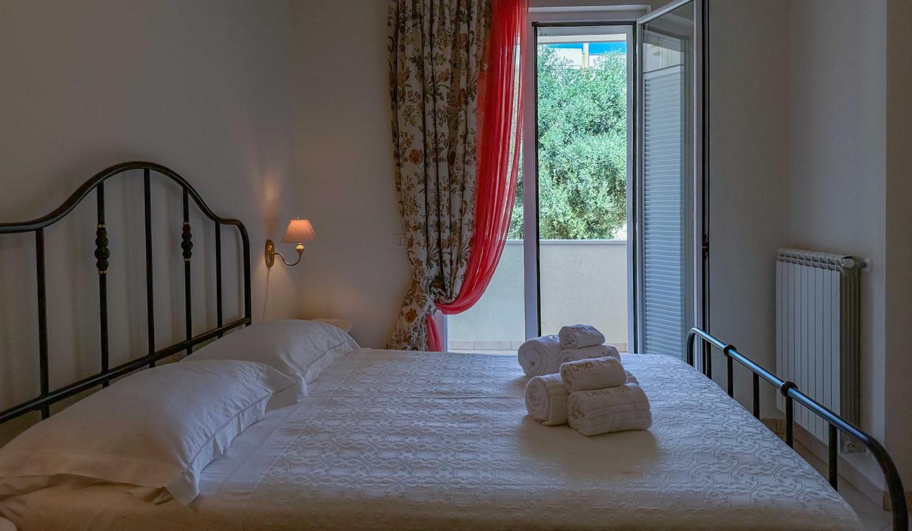 B&b Dea Teti view 5