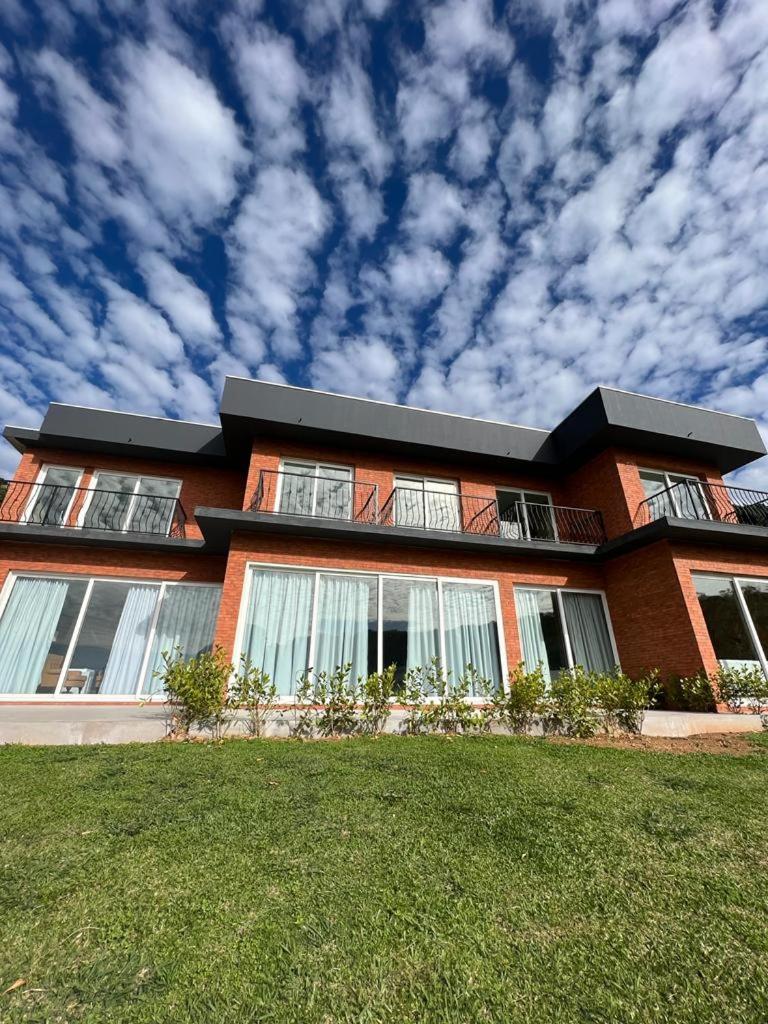 Hotel Villa Toscana - Vale dos Vinhedos