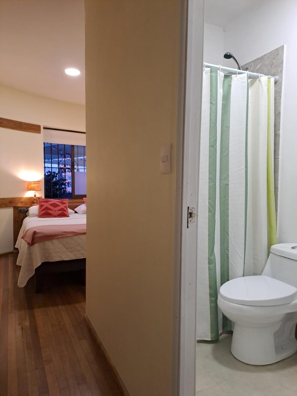 Hostal My House