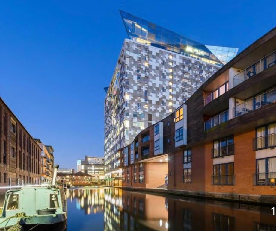 Apartments Near university