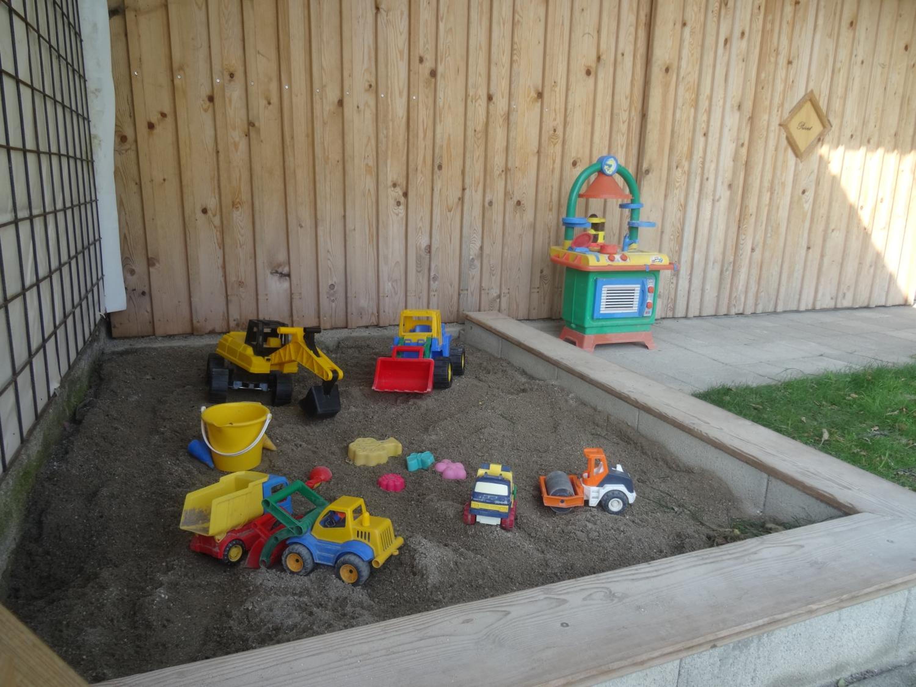 Photo 6