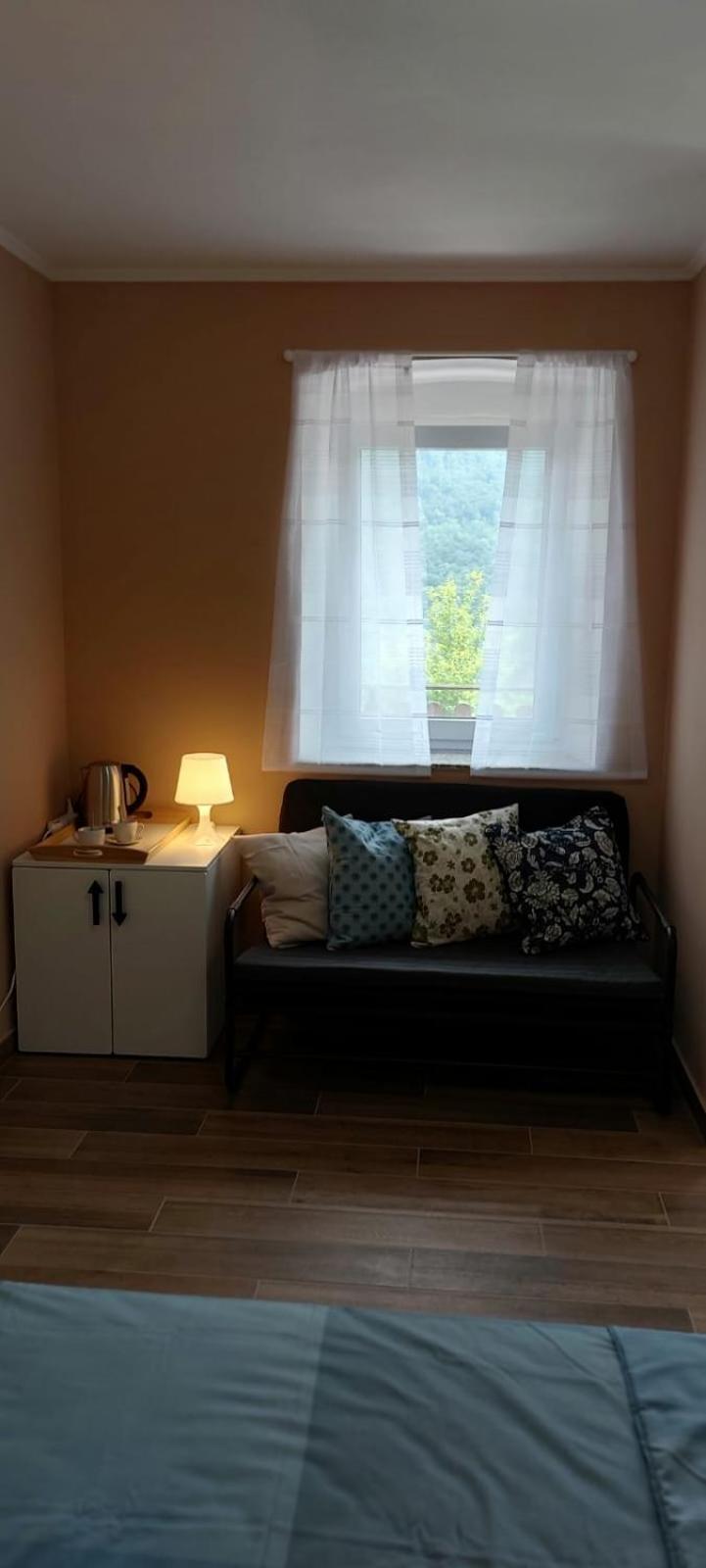 Mike's Rooms view 2