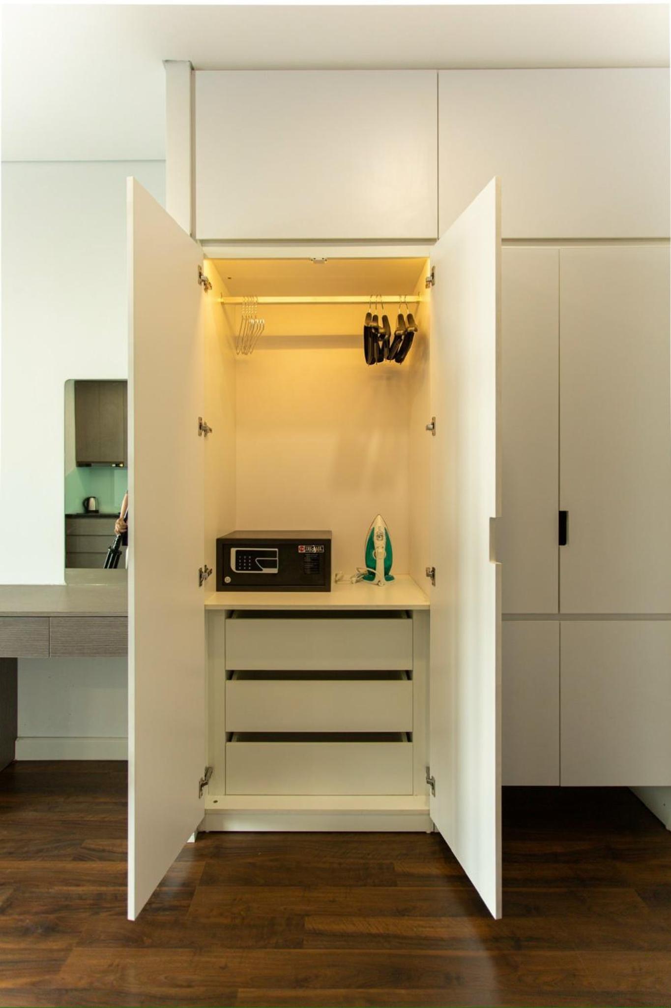 The Carnation Apartment Ha Noi 03