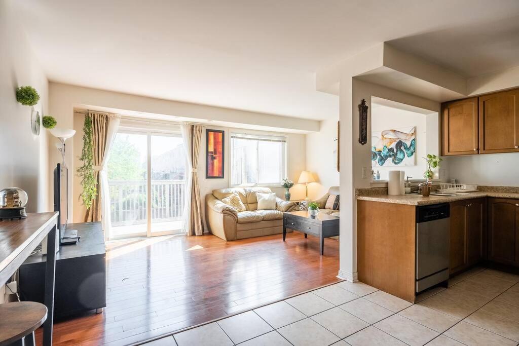 Beautiful Townhouse In Toronto