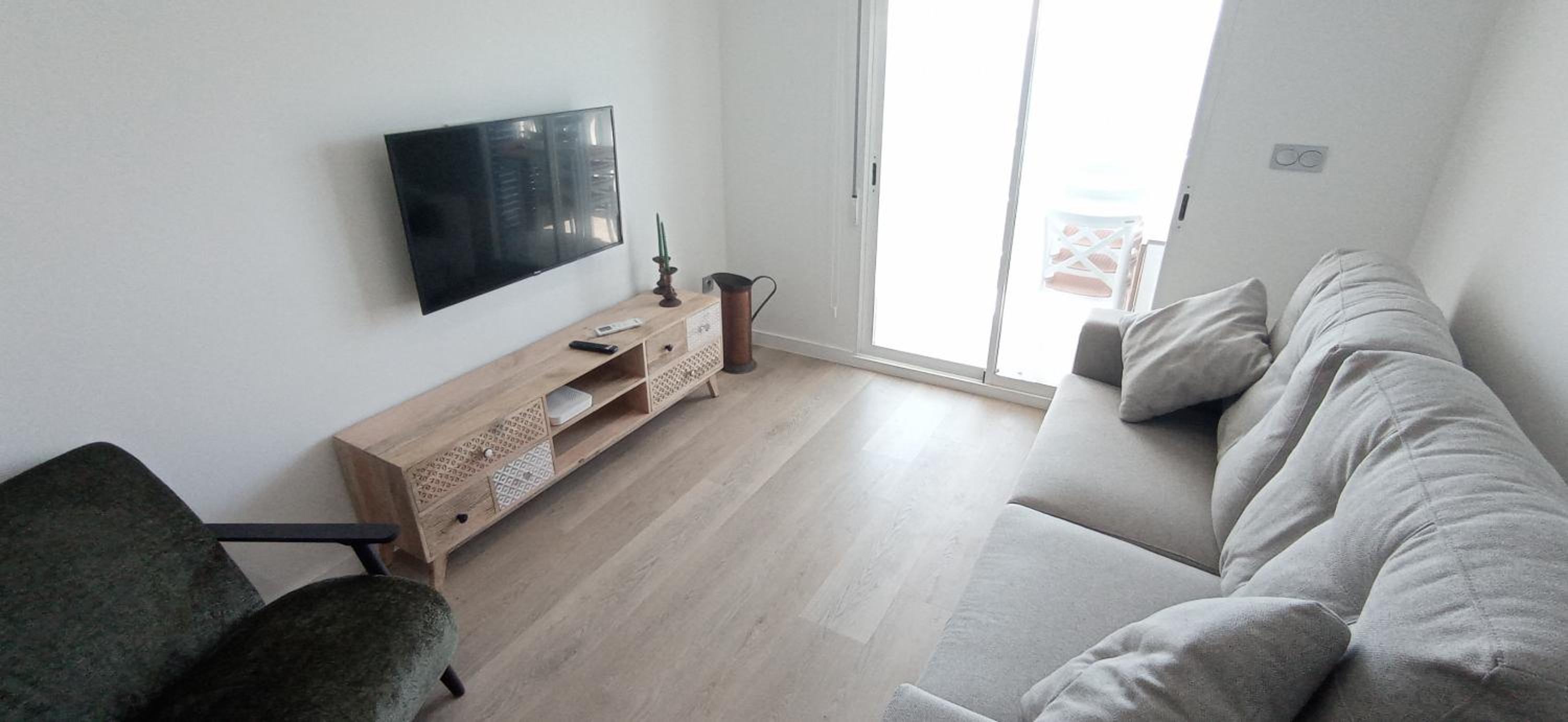 Apartamento L´espigo de Saoret primera linea playa Centro soleado y recien renovado
