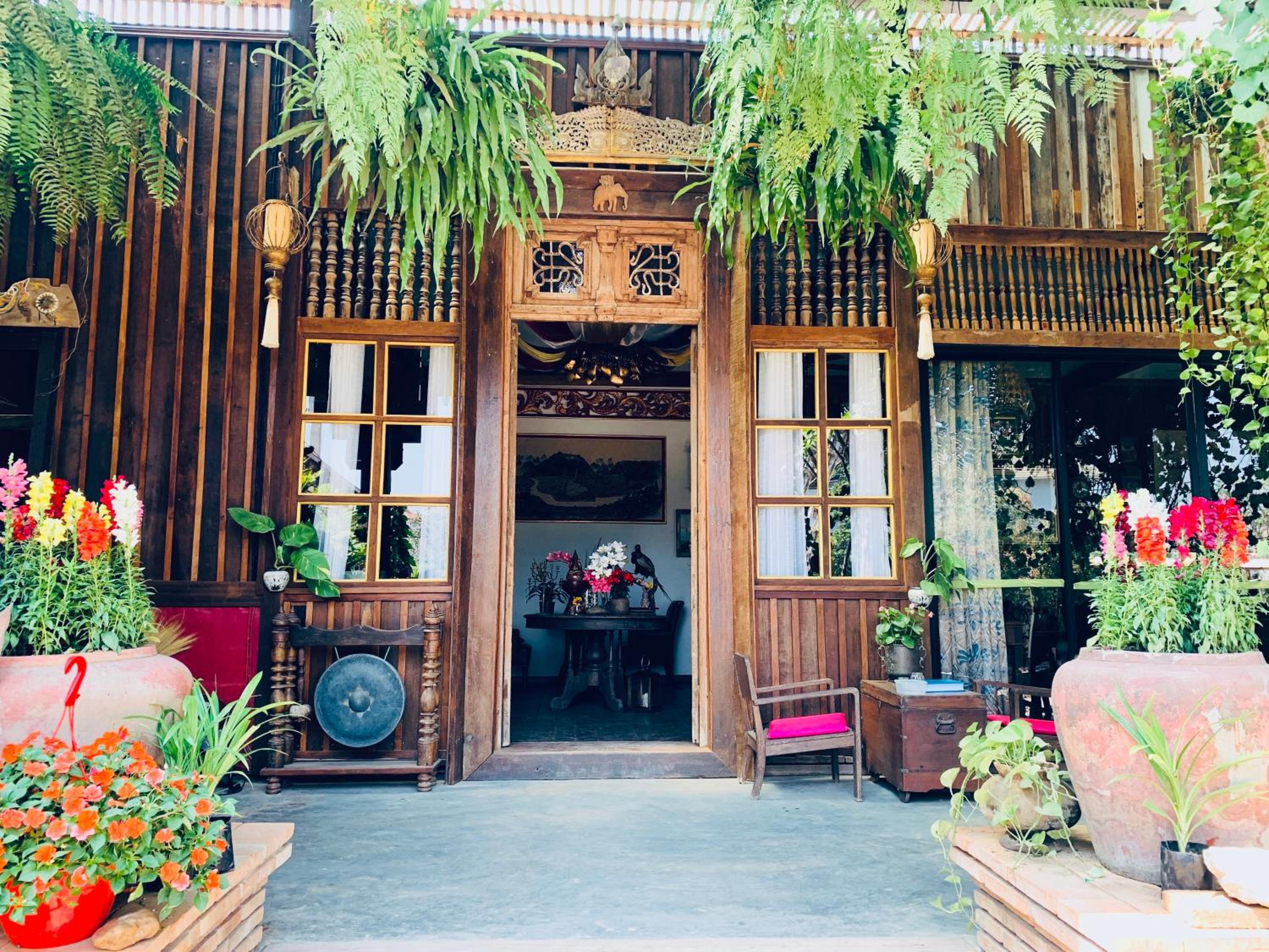 Hongkhao Village