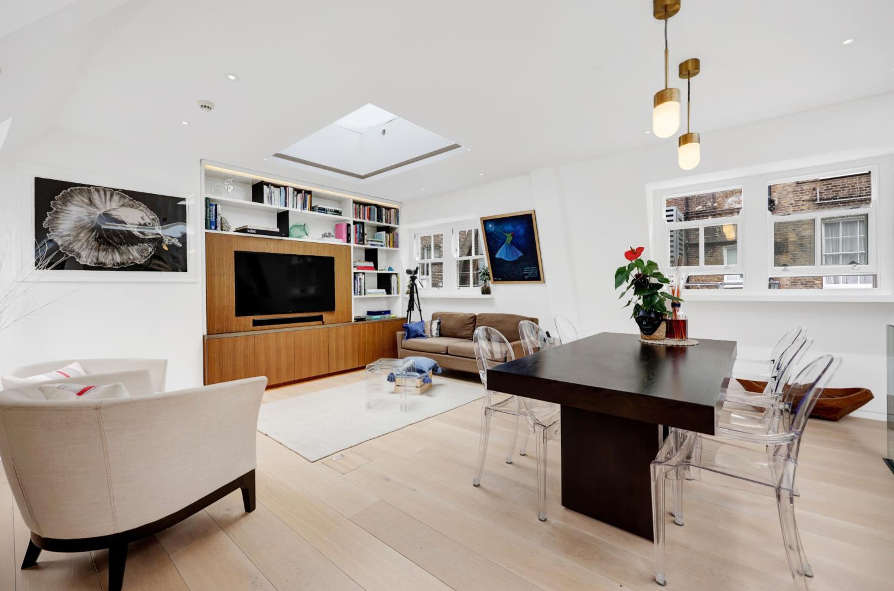 Luxury 3 Bed House by Hyde Park, Bayswater