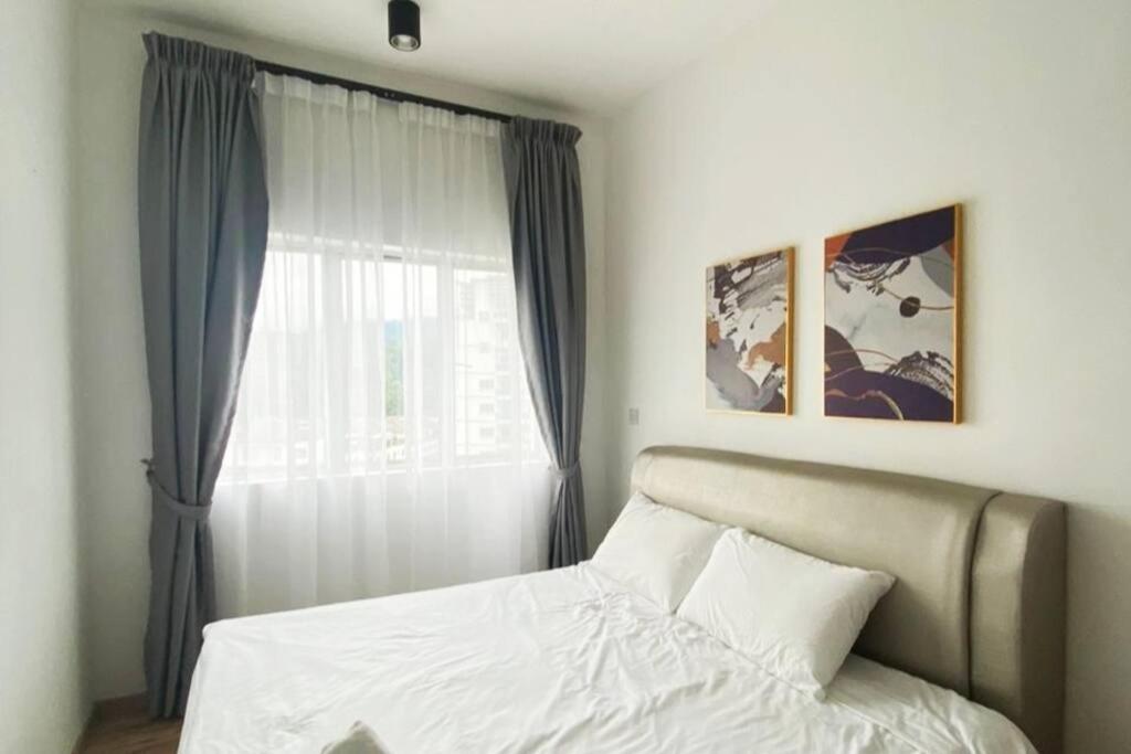 Sunrise Terrace at Quintet (3BR/8 pax) view 2