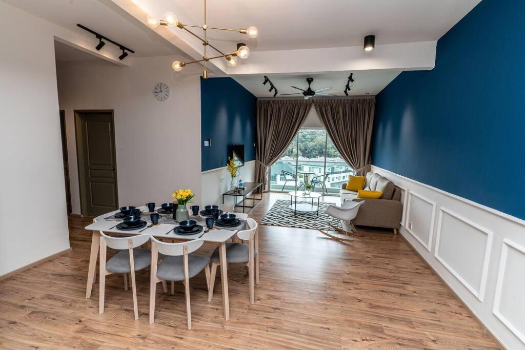 Sunrise Terrace at Quintet (3BR/8 pax) view 4