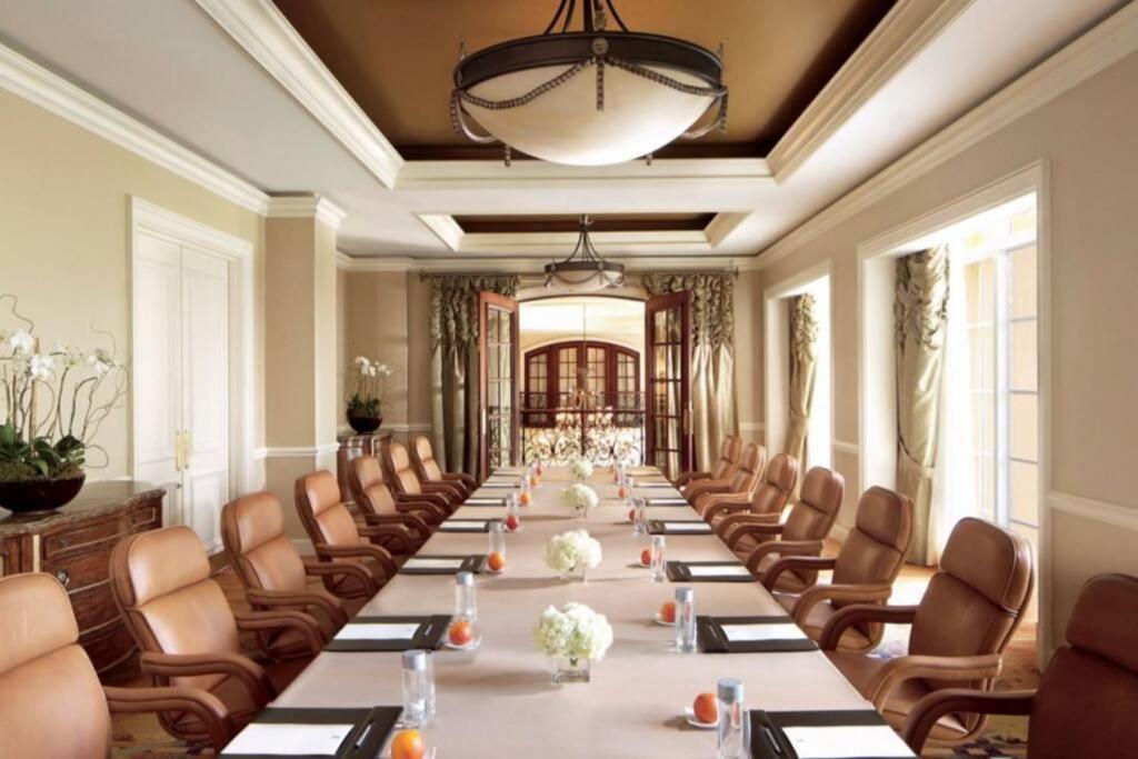 Charming 5 Star Condo Unit Situated at Ritz Carlton-Key Biscayne