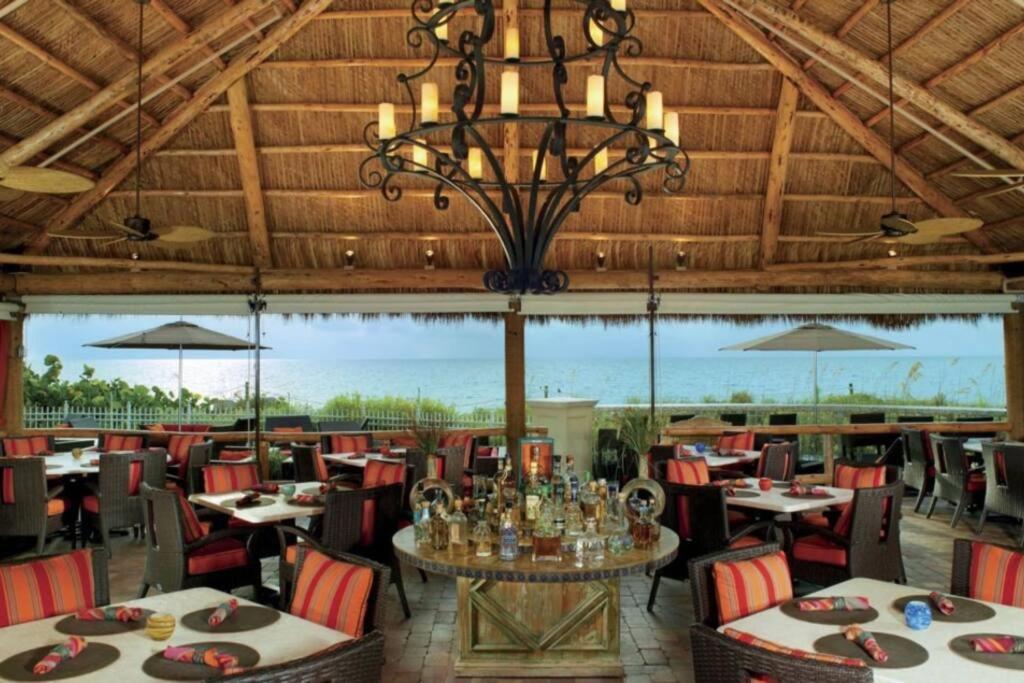 Charming 5 Star Condo Unit Situated at Ritz Carlton-Key Biscayne