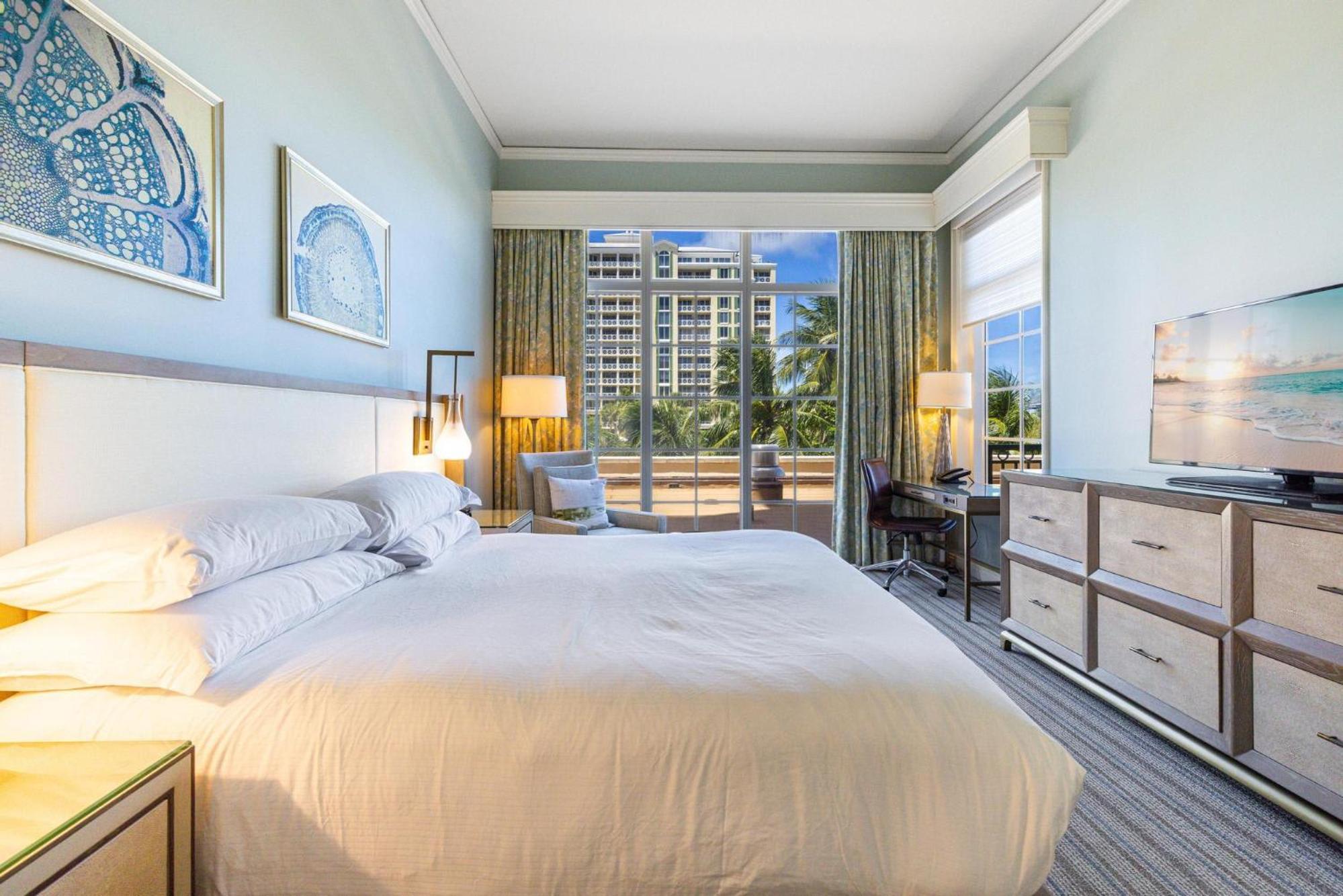 Unique 1BR Suite Condo Located at Ritz Carlton-Key Biscayne