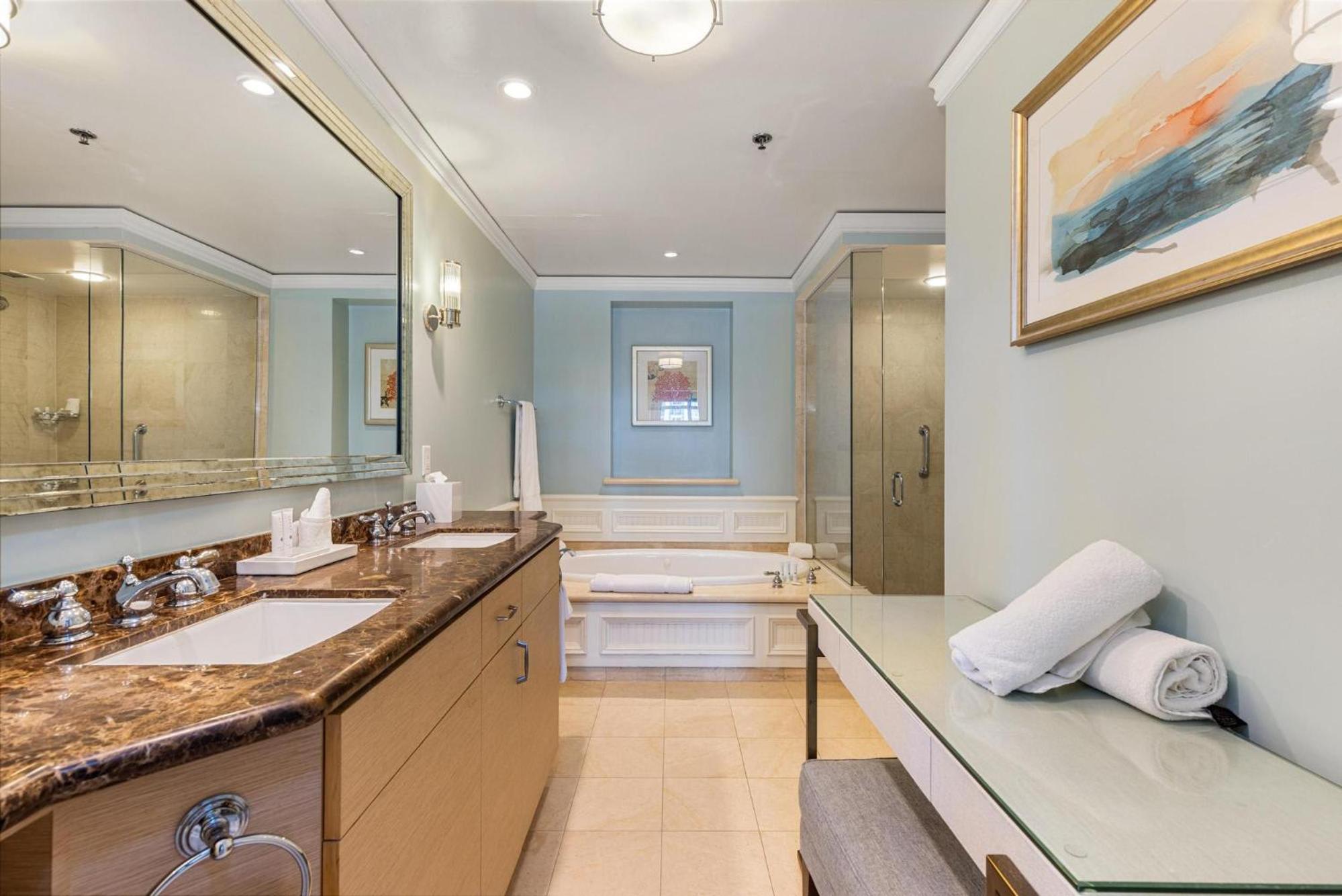 Unique 1BR Suite Condo Located at Ritz Carlton-Key Biscayne