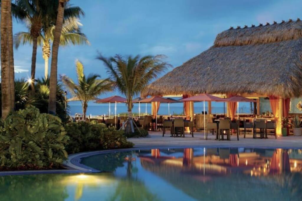 Unique 1BR Suite Condo Located at Ritz Carlton-Key Biscayne