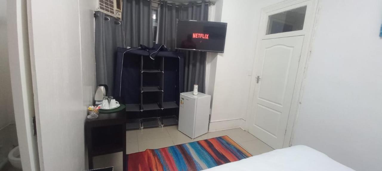 Pro Delux inn