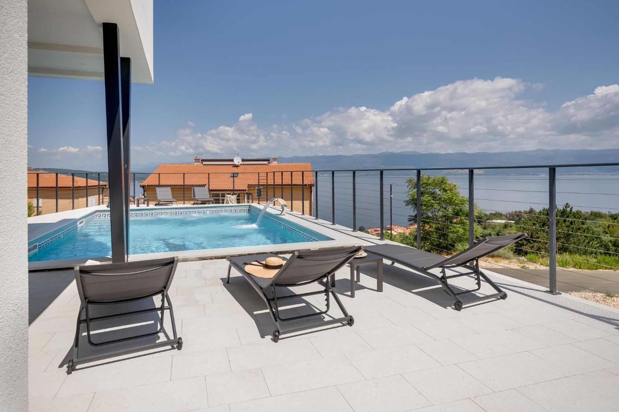 Luxury villa Verbenico Hills- amazing sea view, pool with whirpool and waterfall, beach, in famous wine region - Your holiday with style view 3