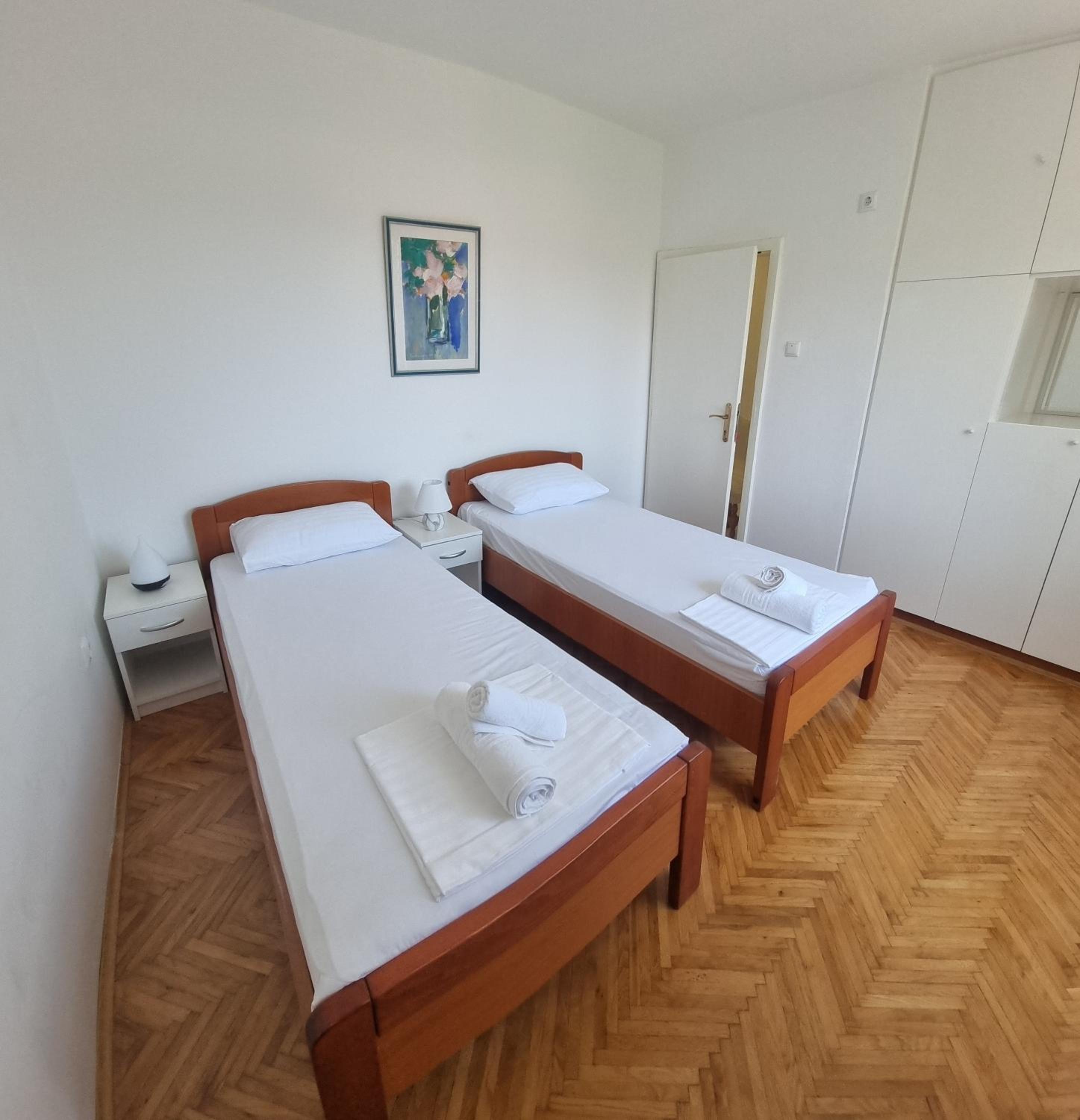 APARTMENT LEA BAYVIEW