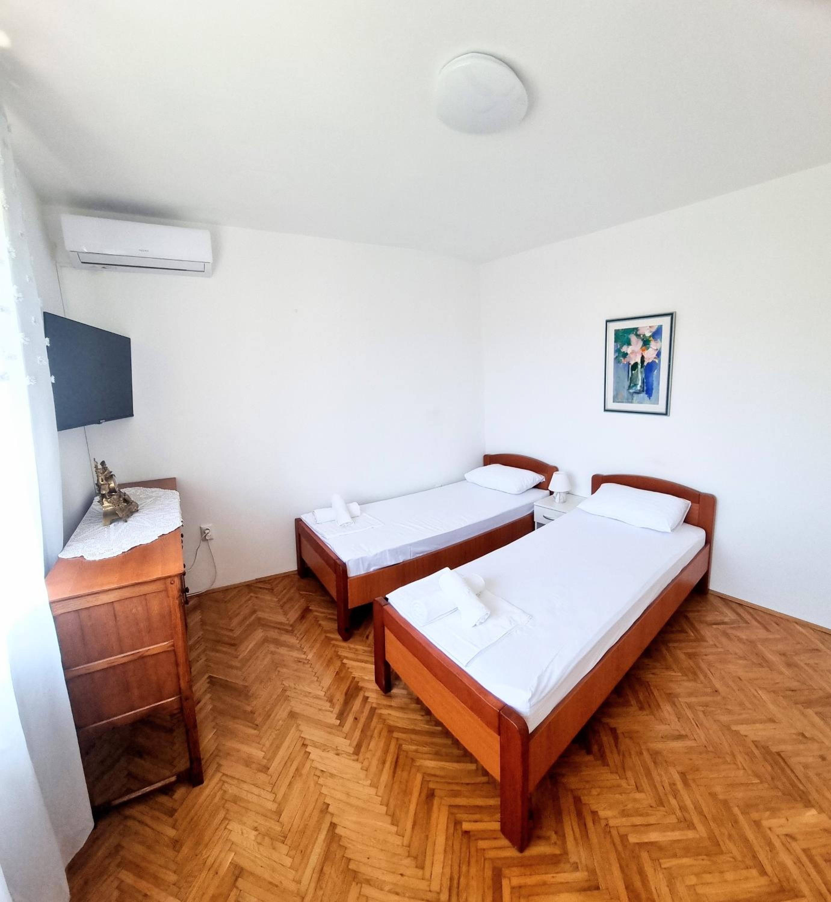 APARTMENT LEA BAYVIEW
