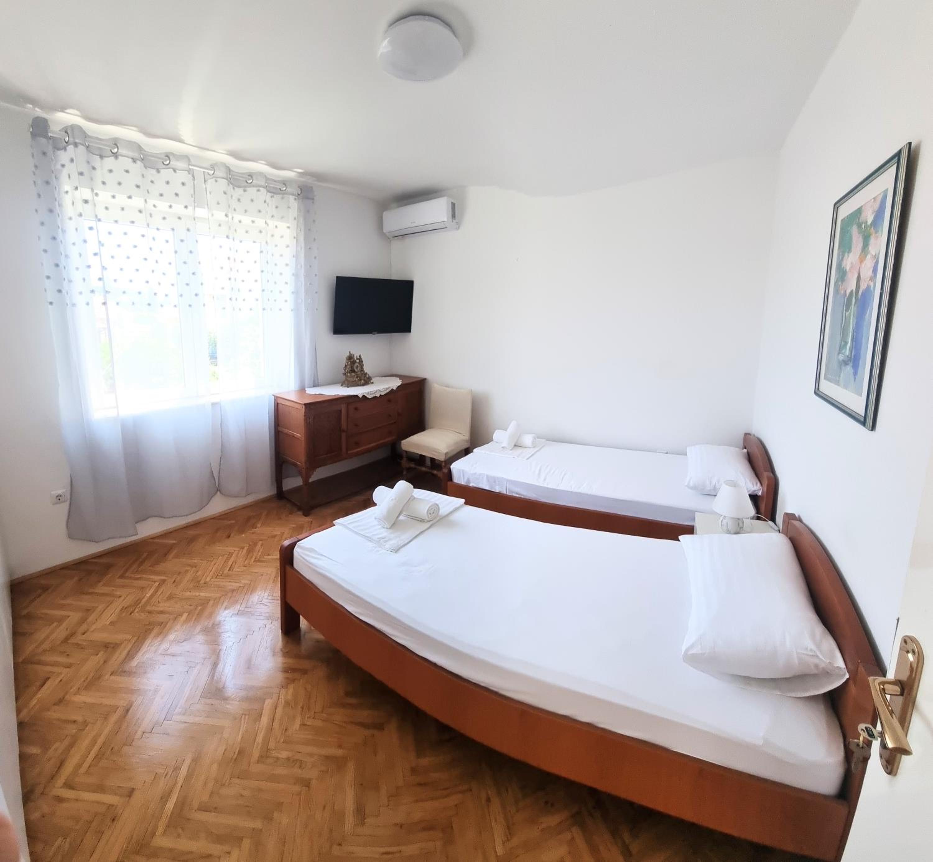 APARTMENT LEA BAYVIEW