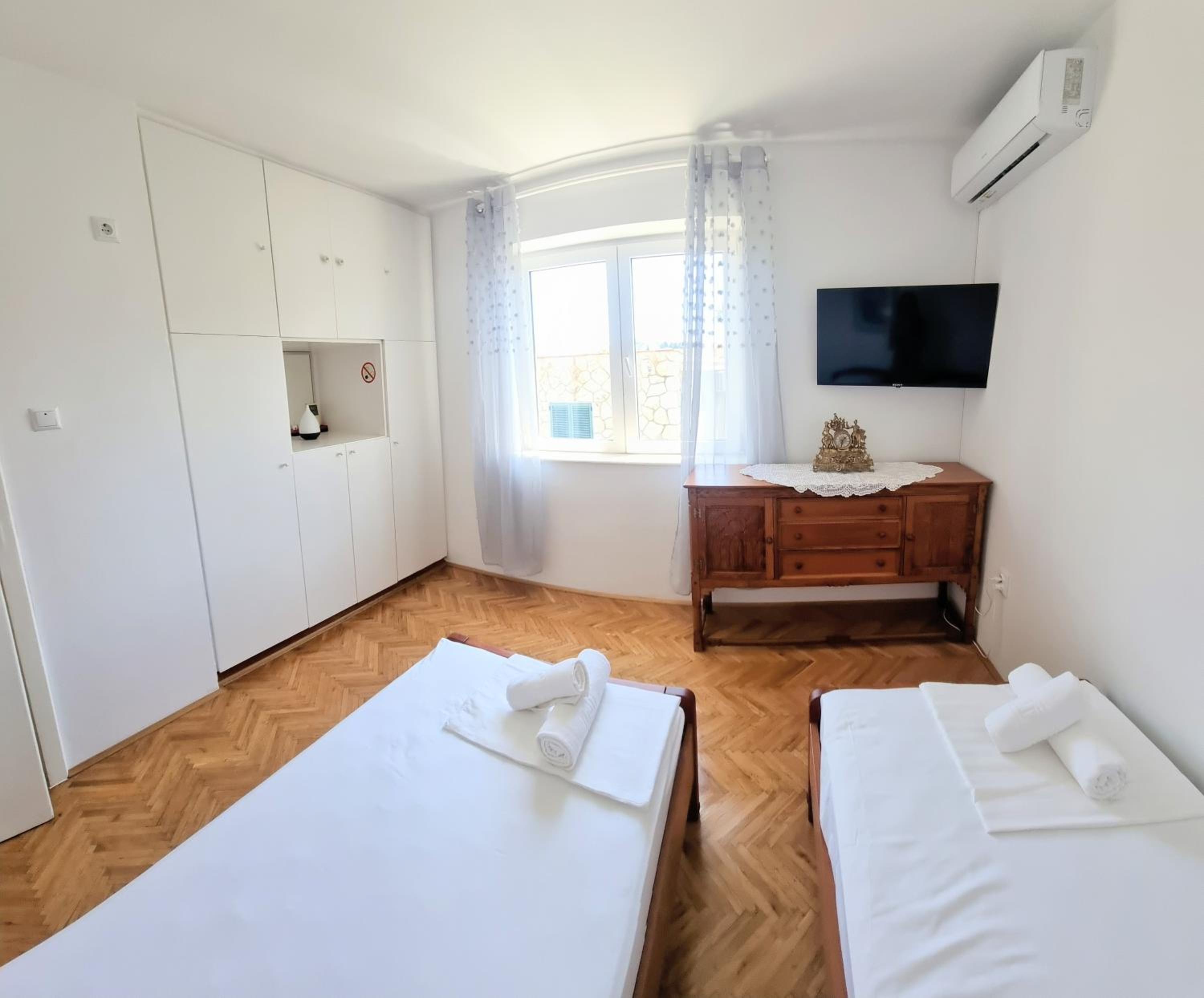 APARTMENT LEA BAYVIEW