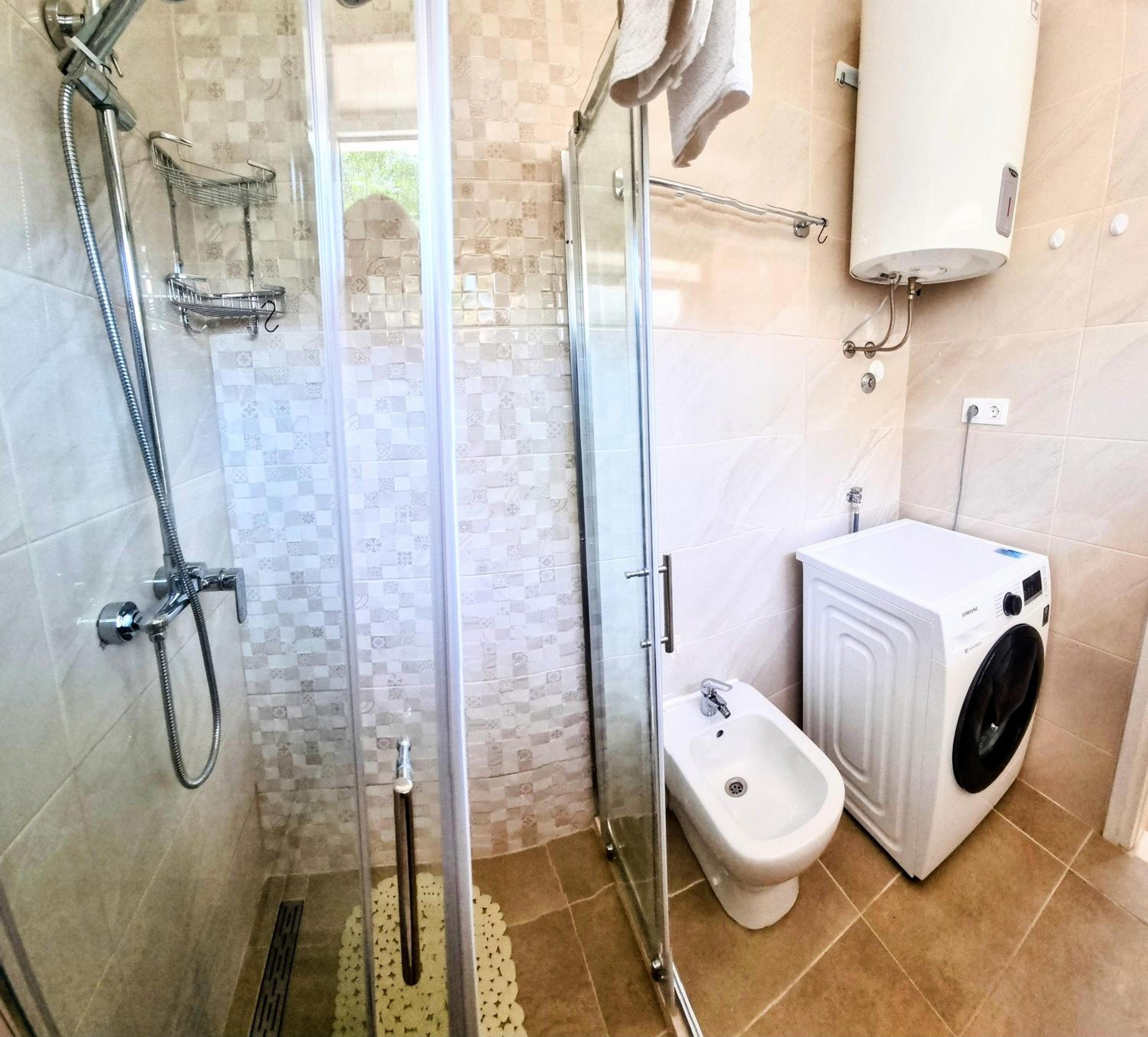 APARTMENT LEA BAYVIEW