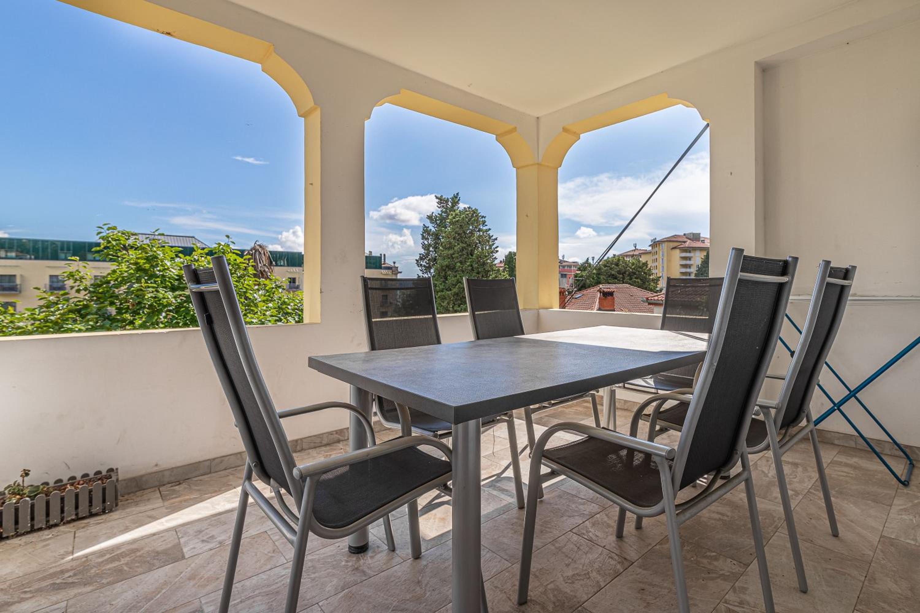 Villa Roma Portorose Apartments view 2