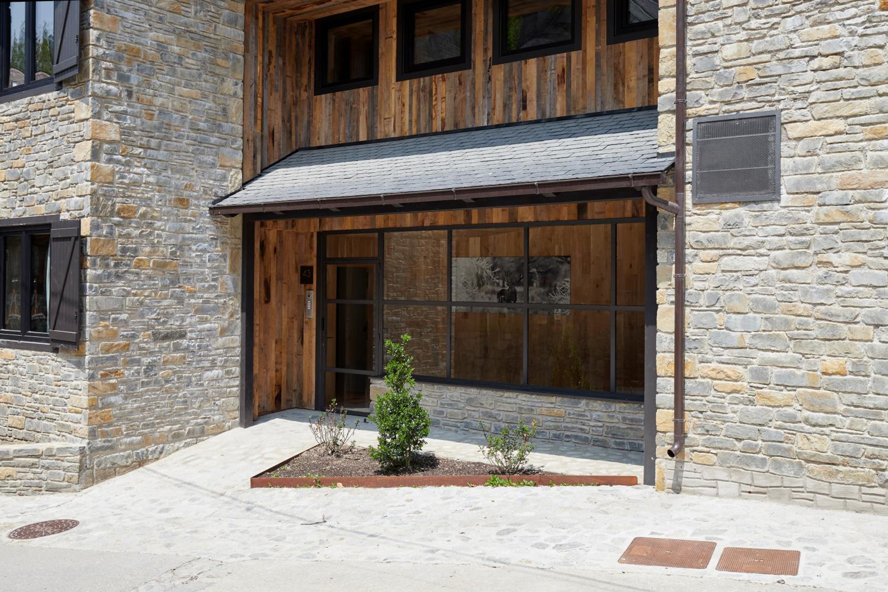 Nheu d'Arties by FeelFree Rentals