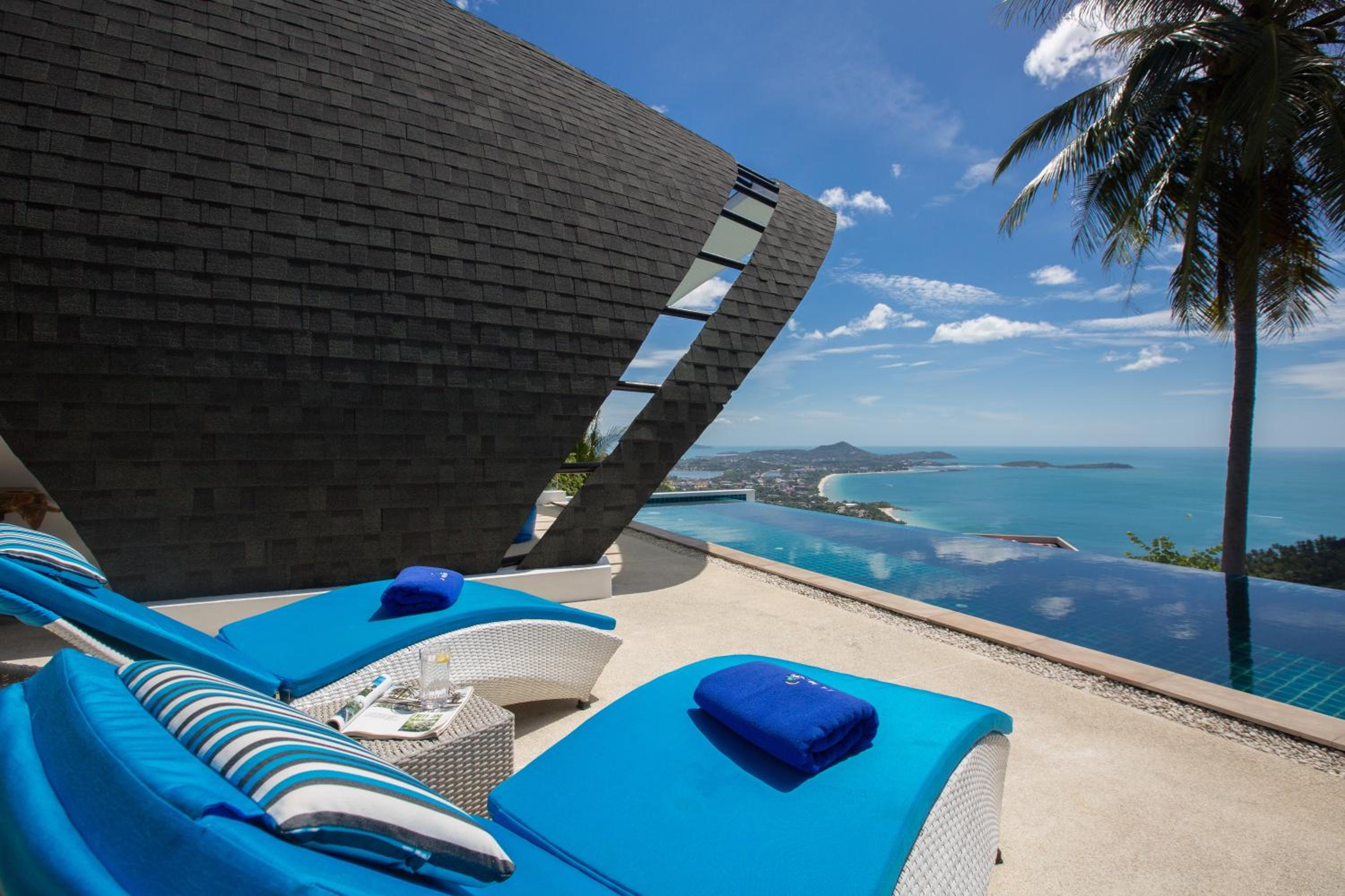 Villa La Moon Chaweng Noi 4BR