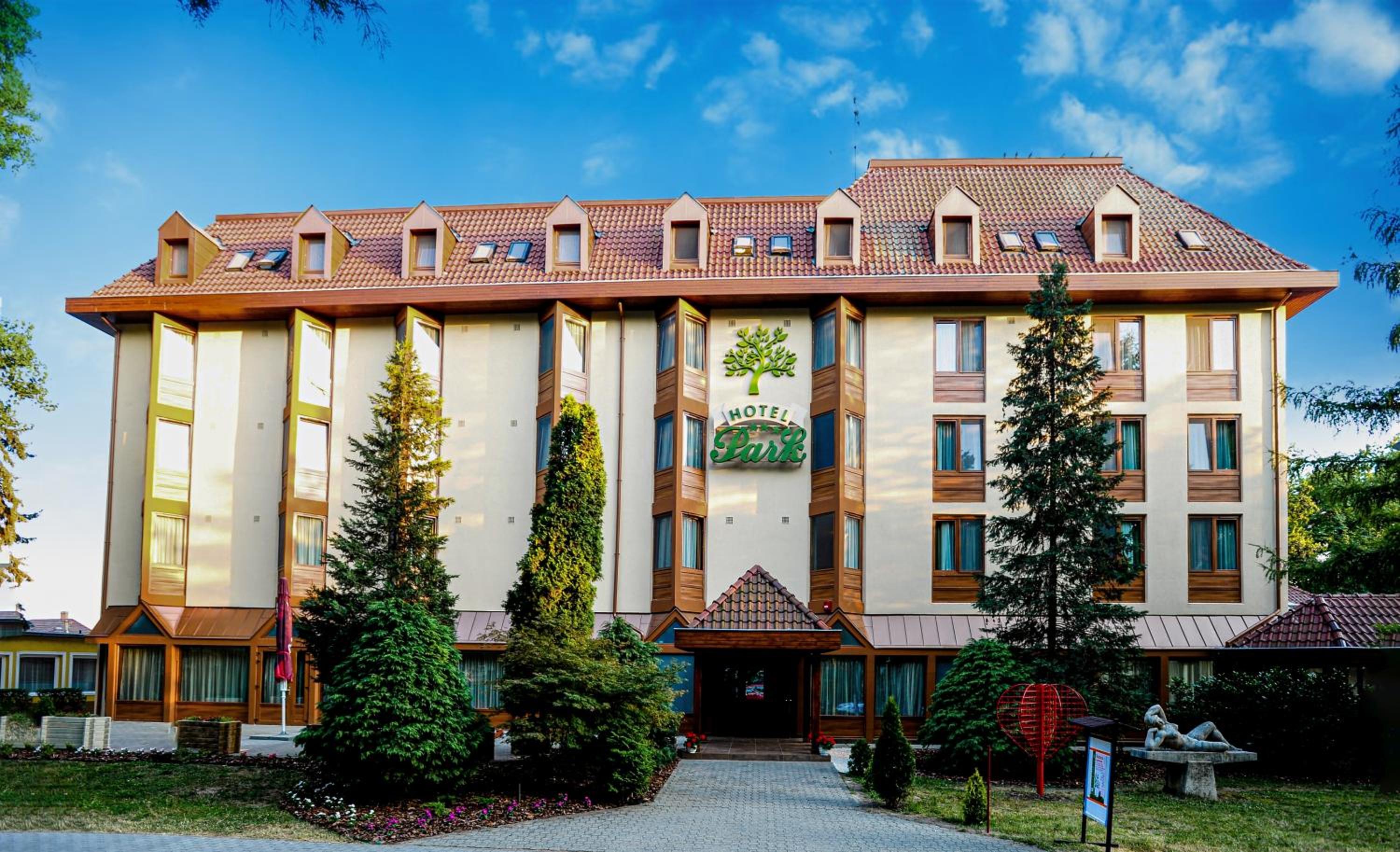 Hotel Park Hotel Gyula - Image 1