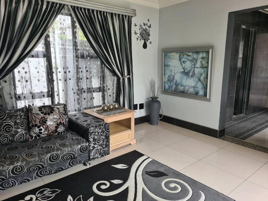 Umhlanga Rocks Guesthouse flat