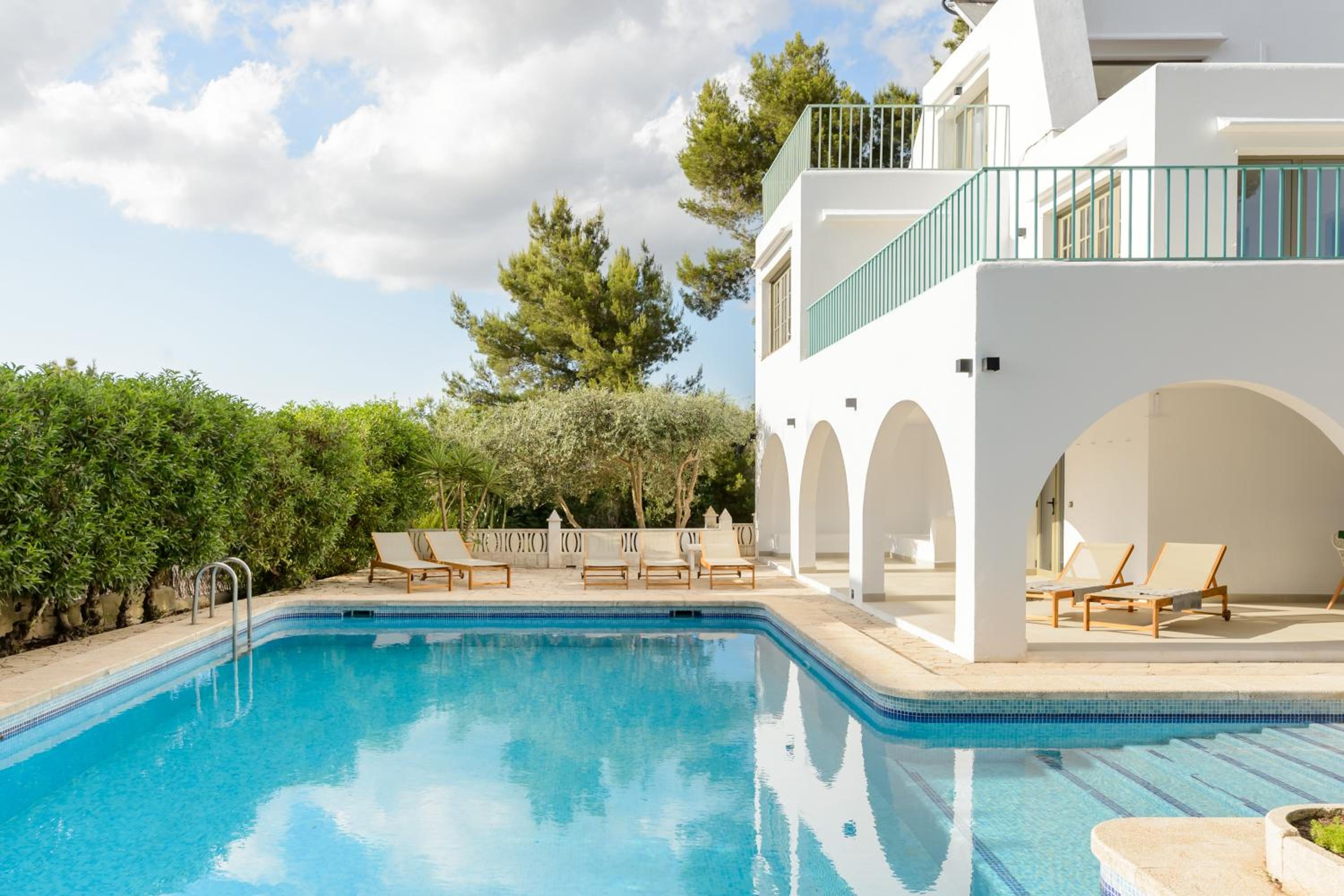 Villa Maria - Luxury Getaway view 4