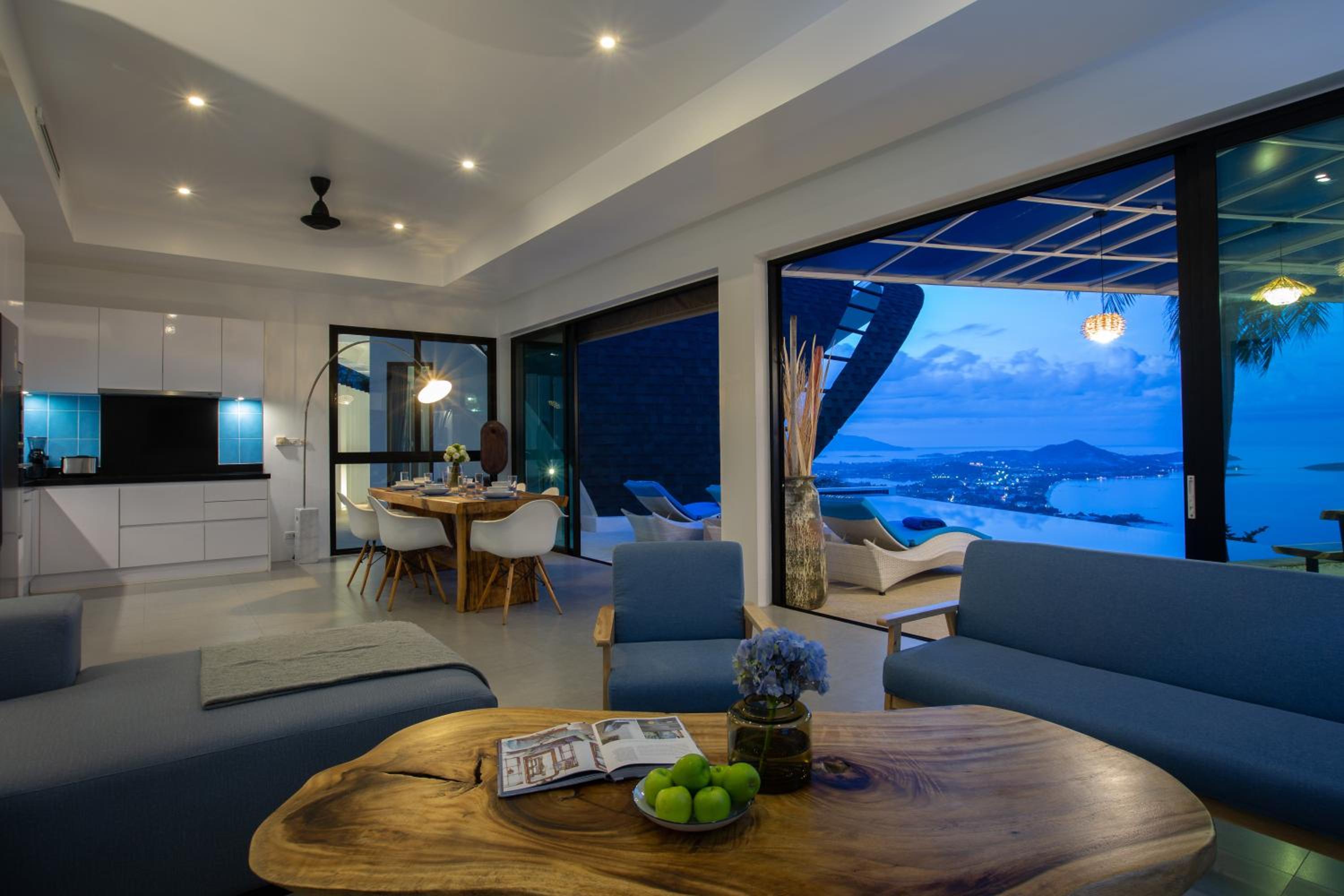 Villa La Moon Chaweng Noi 4BR