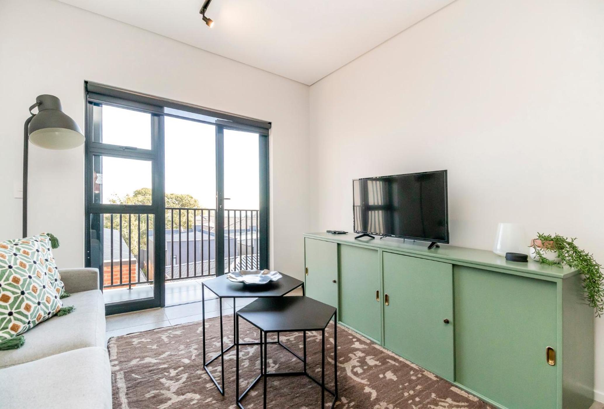Hyde Park House Apartments photo 2