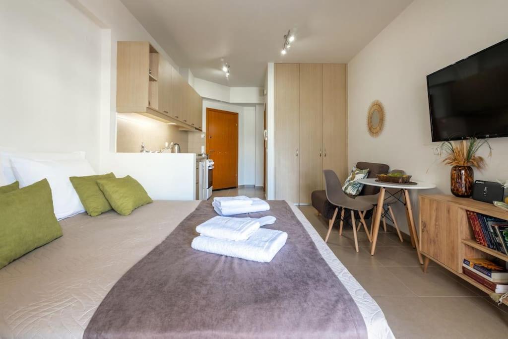 Araucaria Studio near Downtown