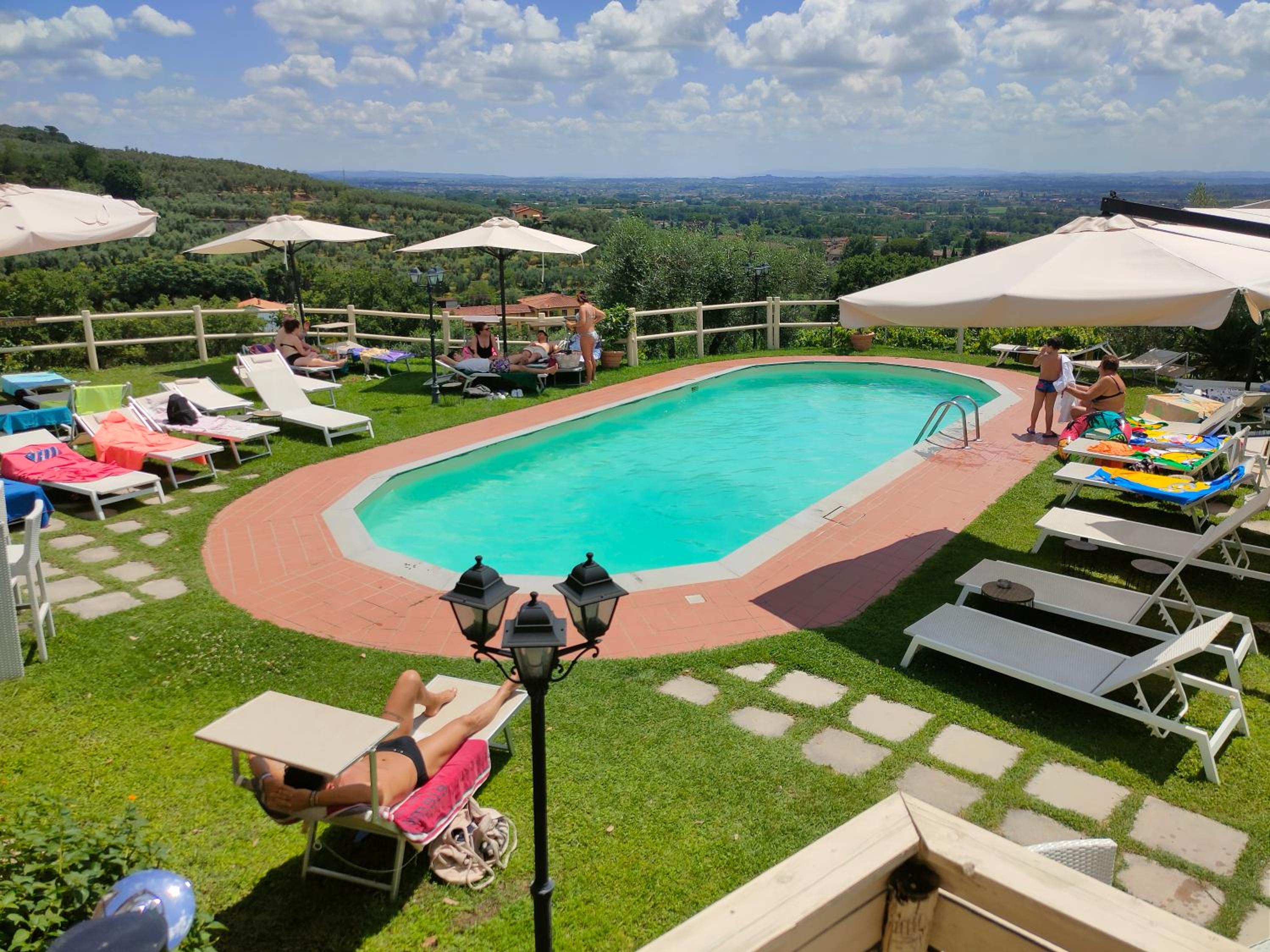 Collina Toscana Agriturismo & Apartments