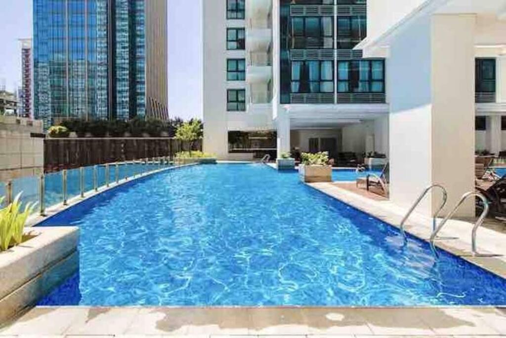 Cozy 1 BR One Uptown Residences BGC