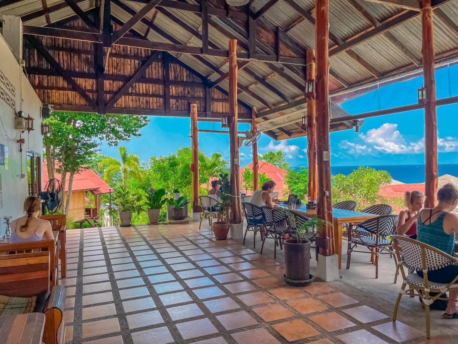 Bounty Resort