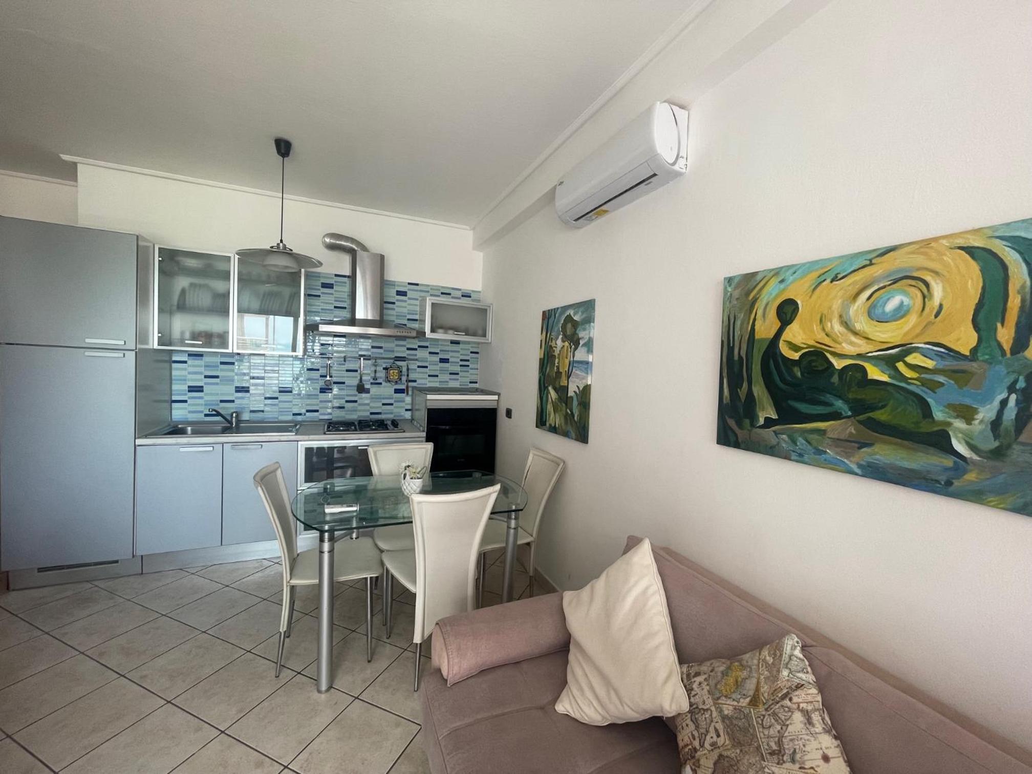 Deas Apartment