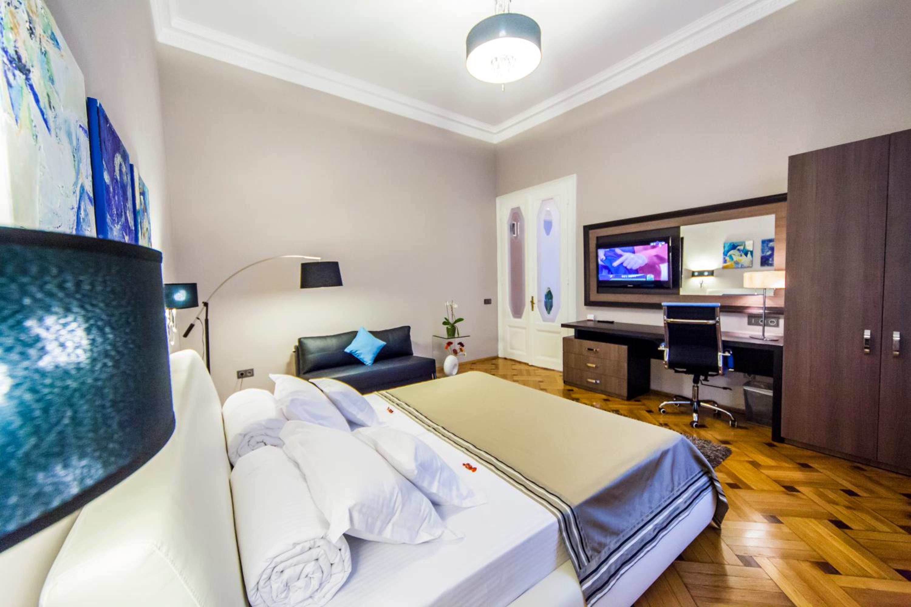 Matei Corvin Apartment