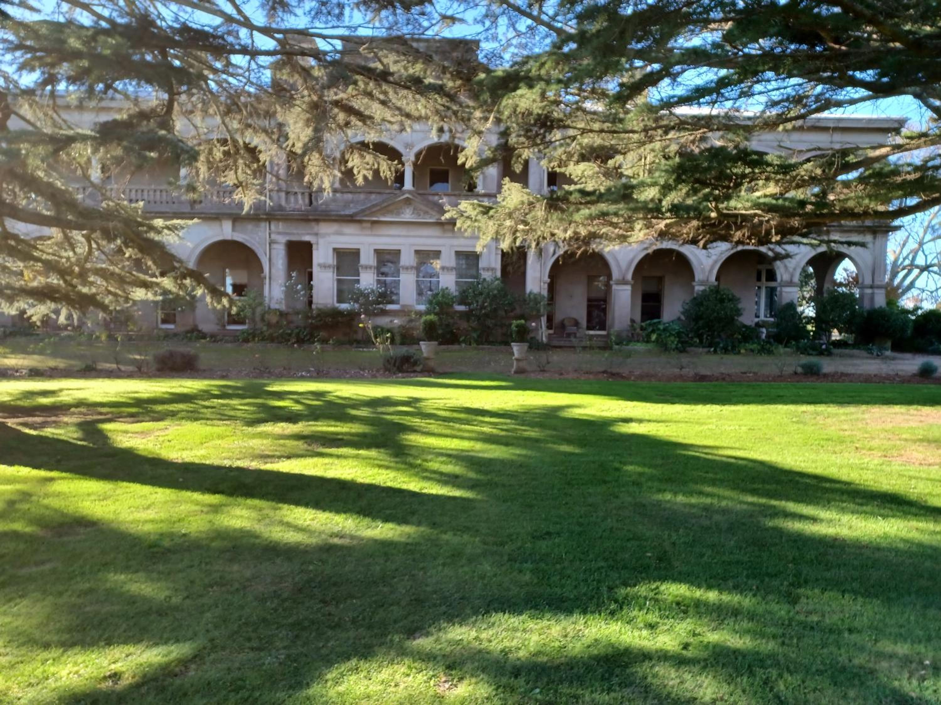 Hotel Kilmany Park Estate