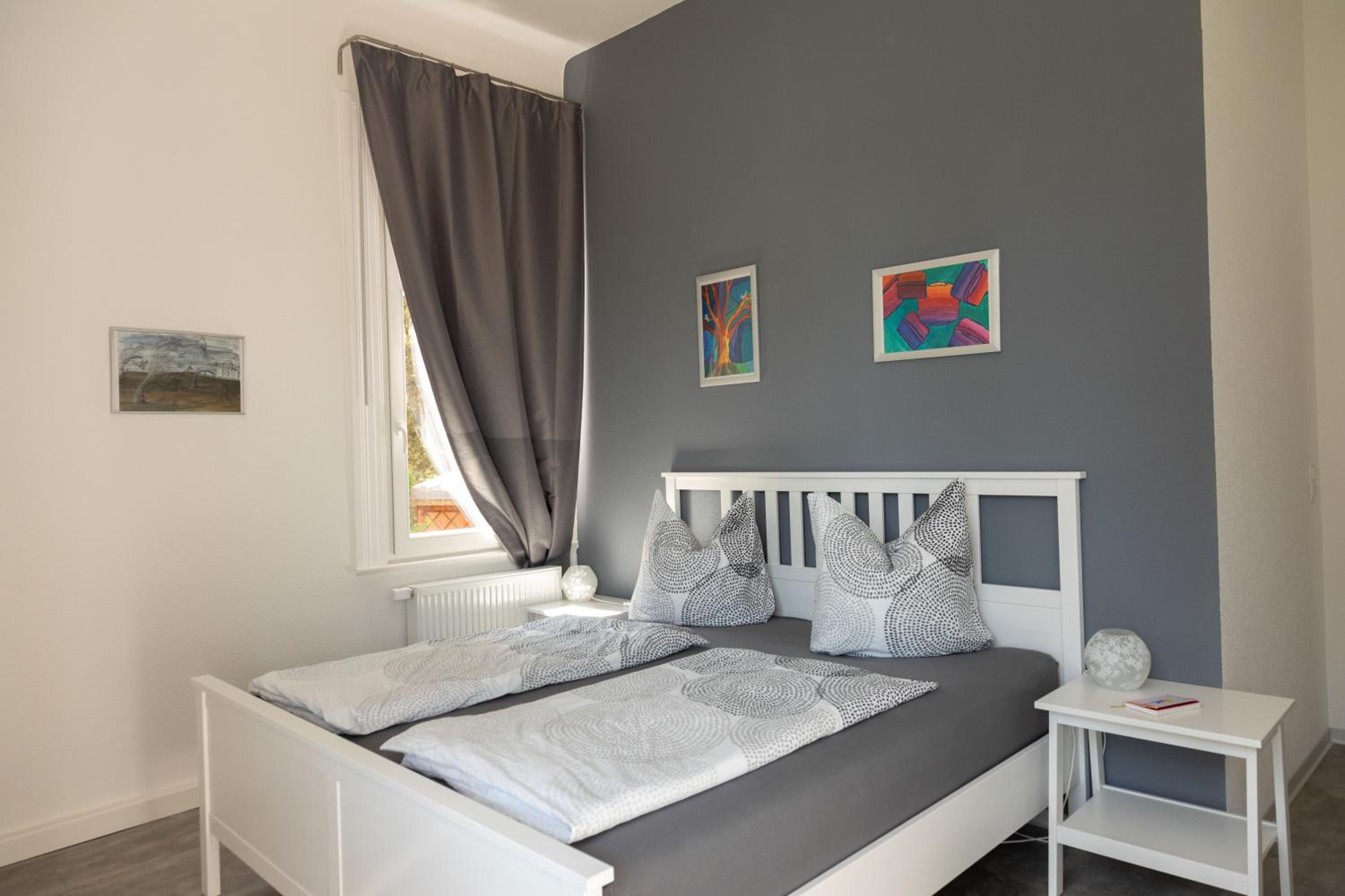 Moderne Ferienwohnung in alter Villa